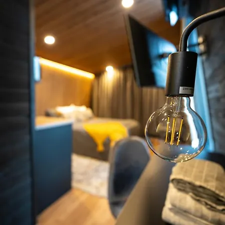 Black Apartahotel 3*