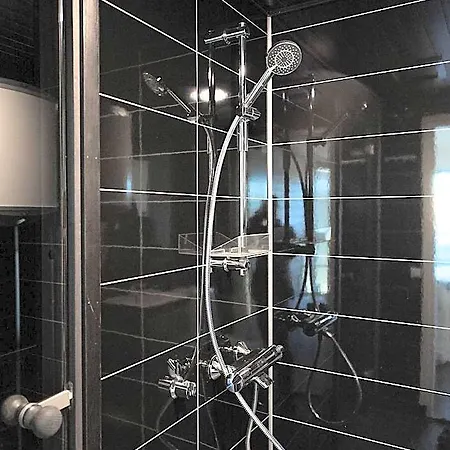 Black Huoneistohotelli