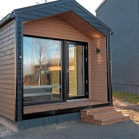 Black Ξενοδοχείο με διαμερίσματα 3*