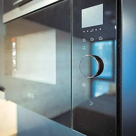 Huoneistohotelli Black