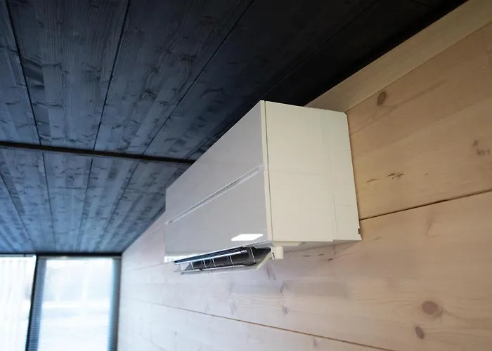 Black מלון דירות קמפלה