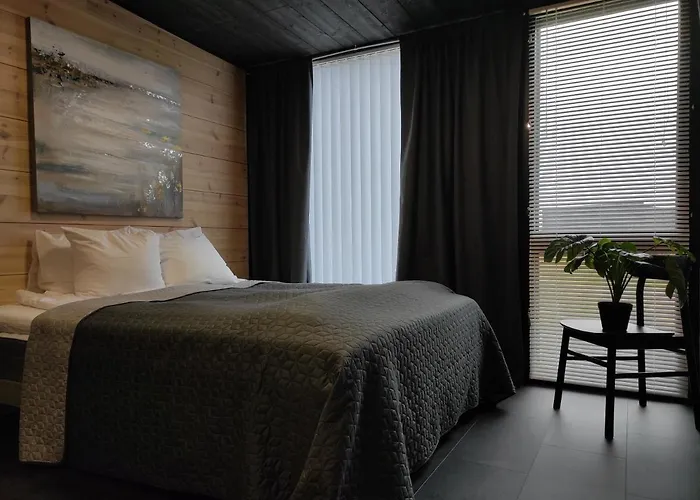 מלון דירות Black קמפלה